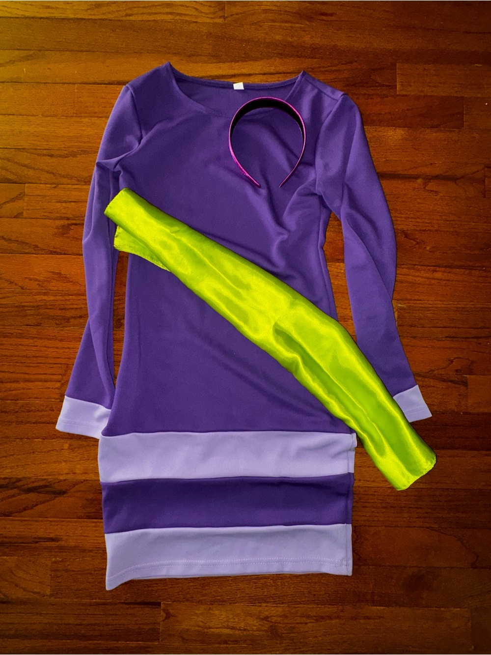 Scooby Doo Daphne Costume Size Small